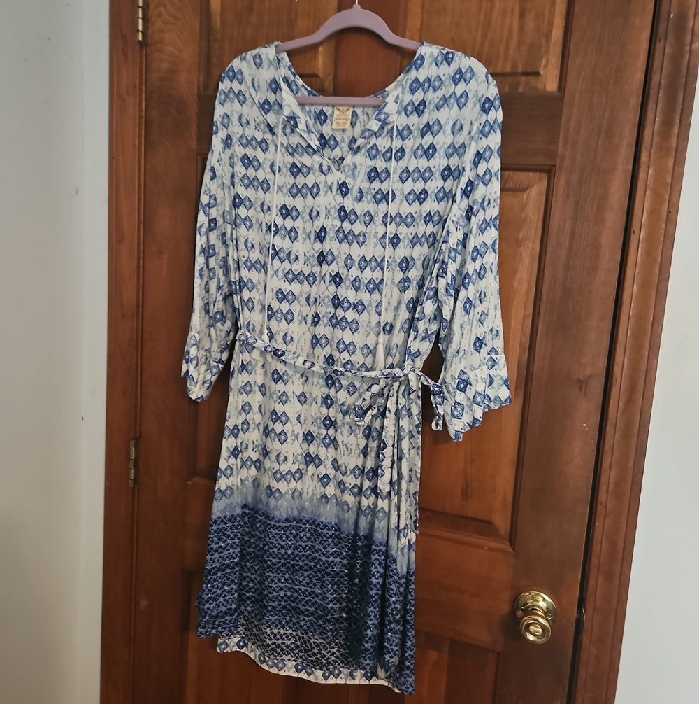 Faded Glory Blue and White Printed Boho Dress